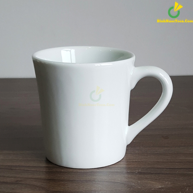 Ly Sứ Bát Tràng Trắng Dáng Eo Có Chân LS113 In Logo Theo Yêu Cầu