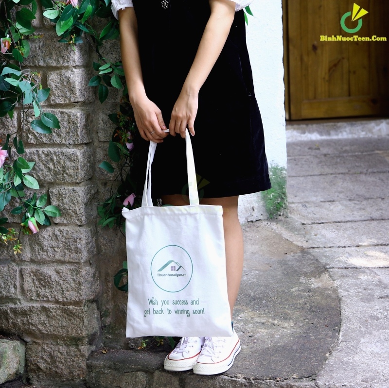 Túi Vải Tote Có Quai Đeo & Khoá Kéo TVC02-1 In Logo Thue Nha 3