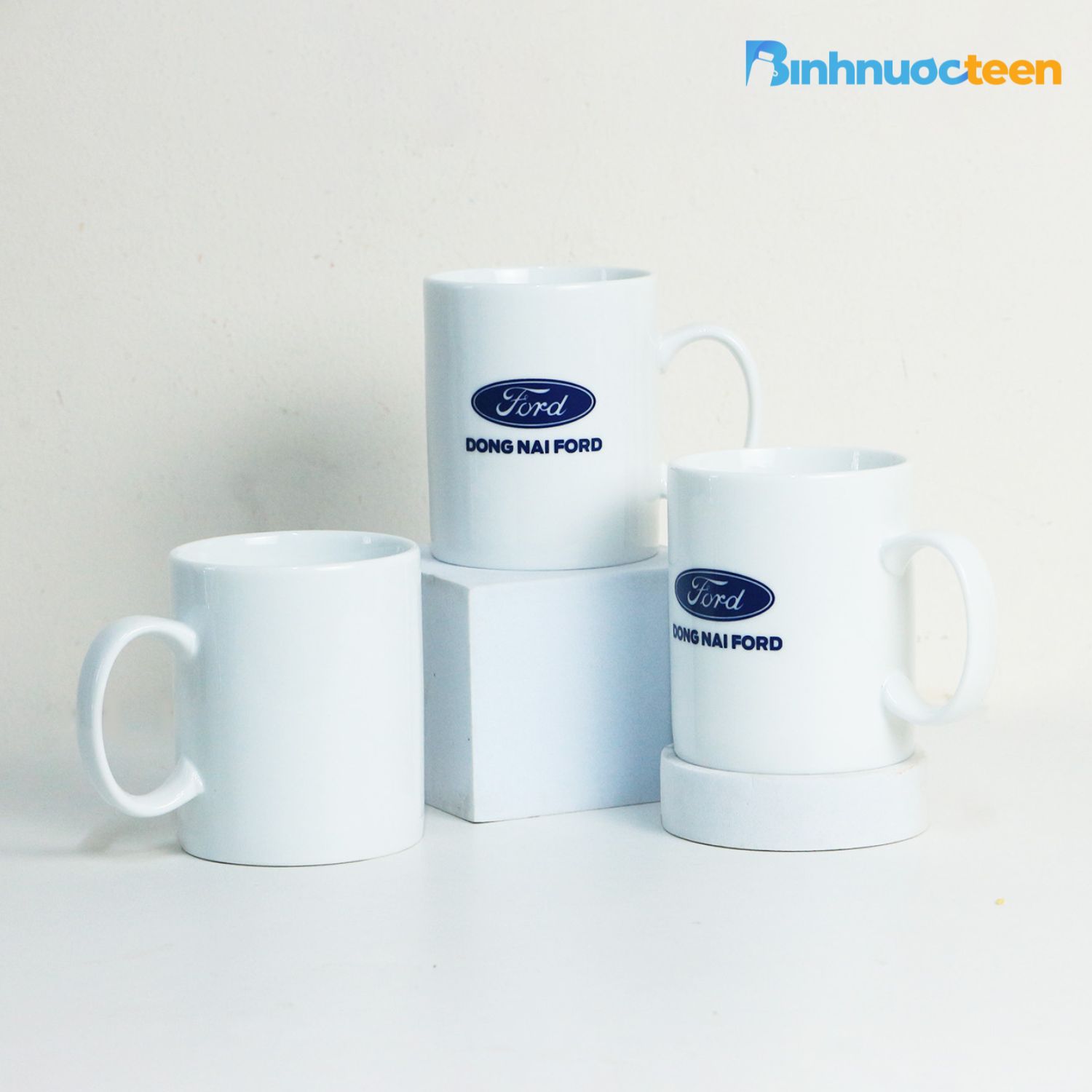 Ly sứ Bát Tràng quà tặng, in logo theo yêu cầu giá rẻ