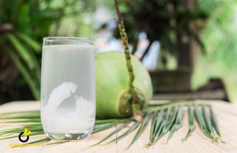 Uống nước dừa có giúp cảm cân không Binhnuocteen