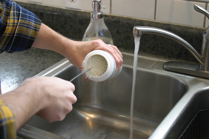 bình nước có ống hút dễ vệ sinh Binhnuocteen