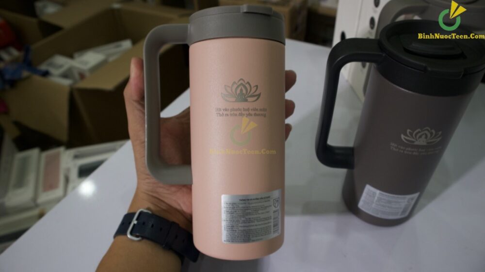 Ly Giữ Nhiệt LocknLock Có Quai Cầm Tiện Lợi LHC4247 (473ml) 1
