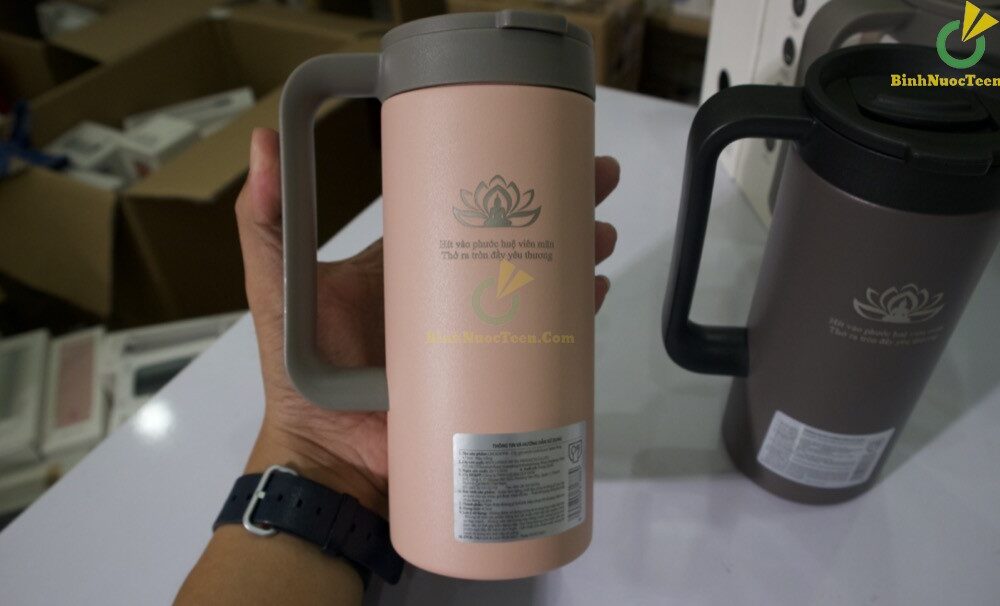Ly Giữ Nhiệt LocknLock Có Quai Cầm Tiện Lợi LHC4247 (473ml) 1