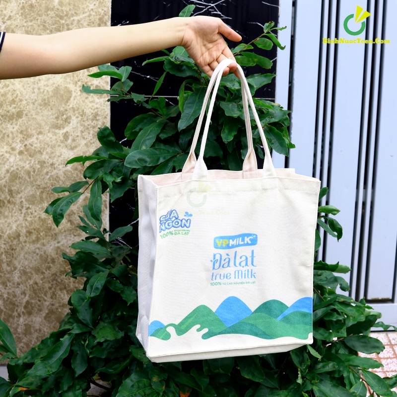 Túi Vải Canvas Dạng Hộp TVC06-3 In Logo Túi Sữa Ngon Đà Lạt Màu Trắng 9